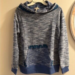Hem & Thread Blue Heathered Sweatshirt
